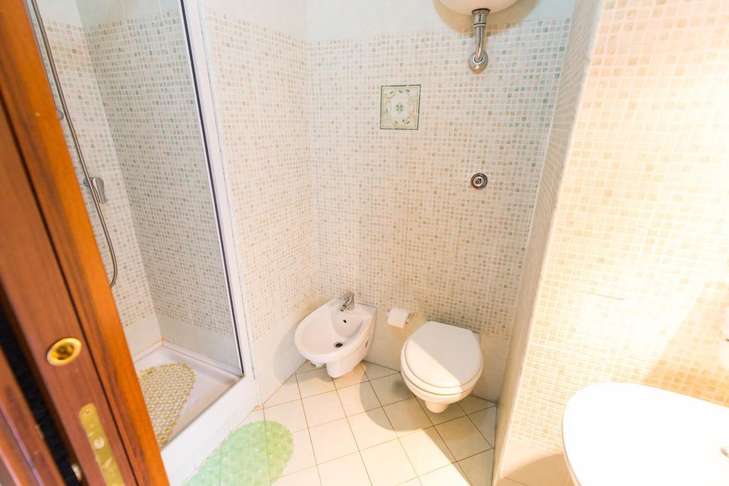 B&B Room 116 Napoli Dış mekan fotoğraf